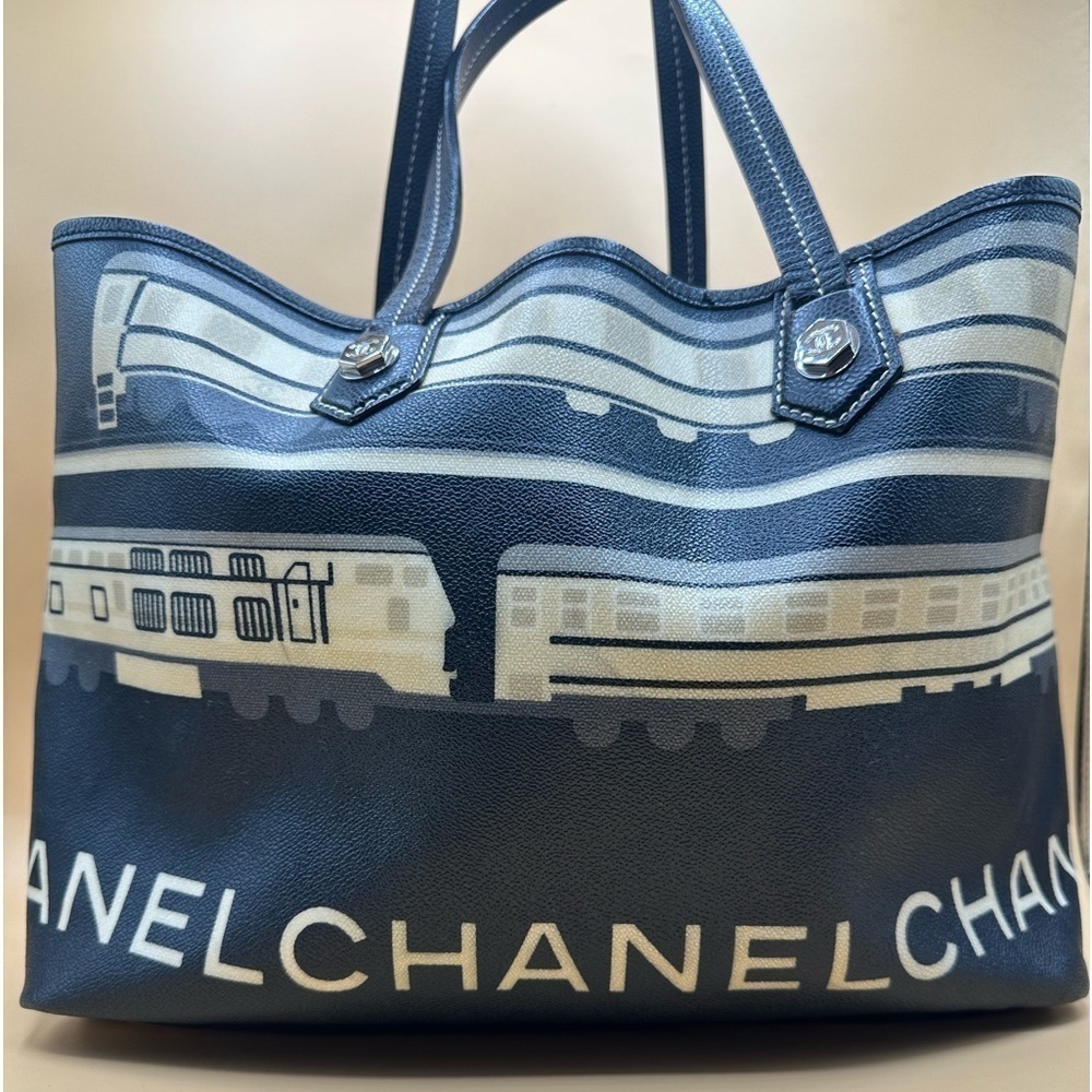 Chanel Cc Logo Le Tren Shopper